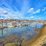 度假居 Finest Retreats - Tenby *